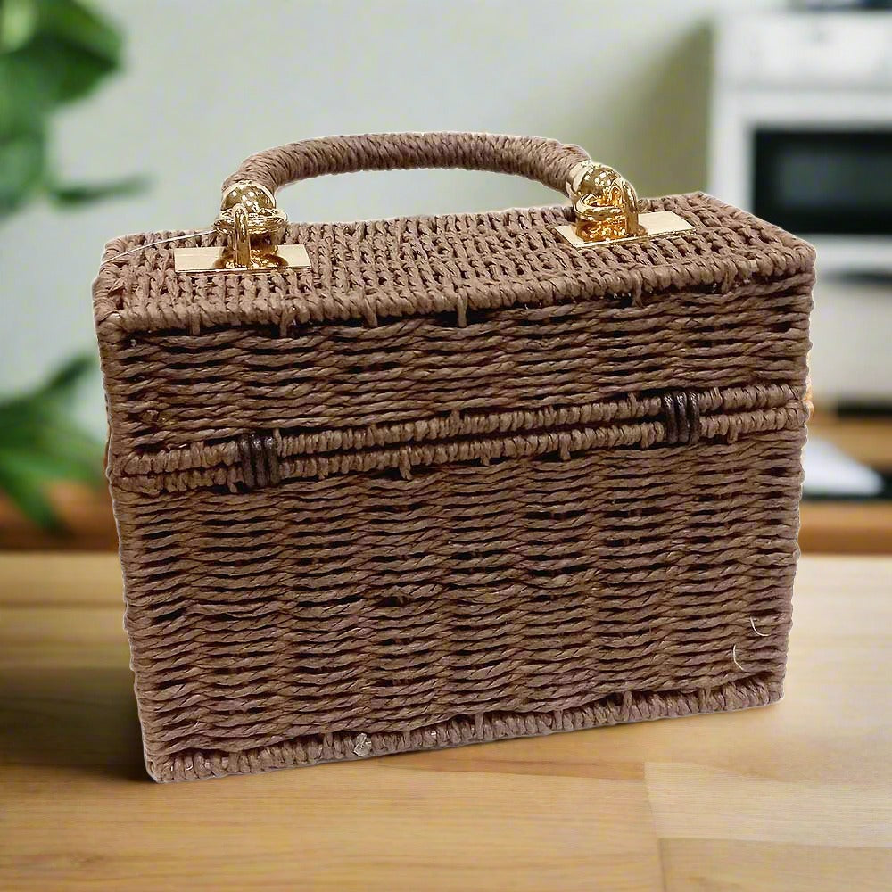 Jute bag for girls