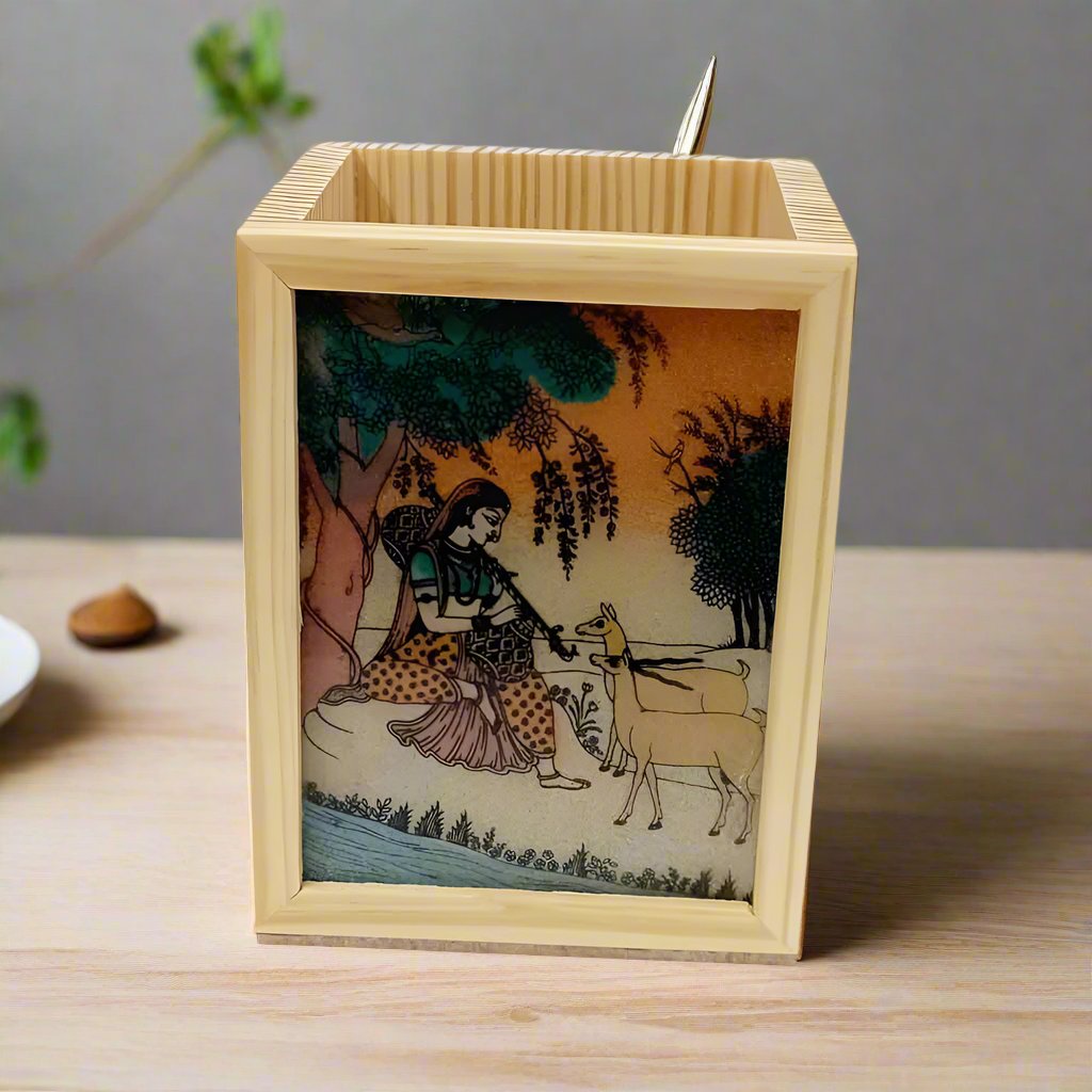 Gemstone Painted Wooden Pen Holder – Stylish Office and Study Table Organizer