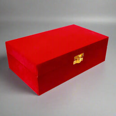 Red velvet box for marble clock