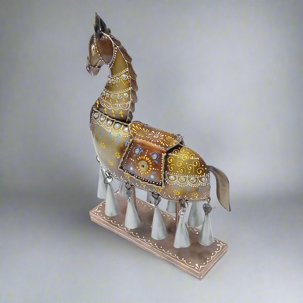 Elegant iron horse showpiece with traditional hand painting and bells