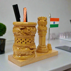 A patriotic pen holder with the Ashok Pillar, a symbol of India's national heritage.