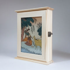 Premium wooden key organizer box with secure metal lock closer and high-gloss finish.