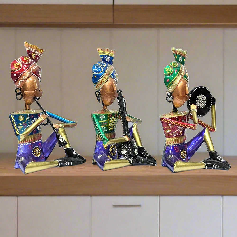 A traditional Rajasthani musicians figurine set, a great choice for home decoration.