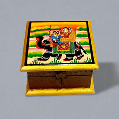 A beautiful wooden jewelry box, a great gift for girls and women on any occasion.