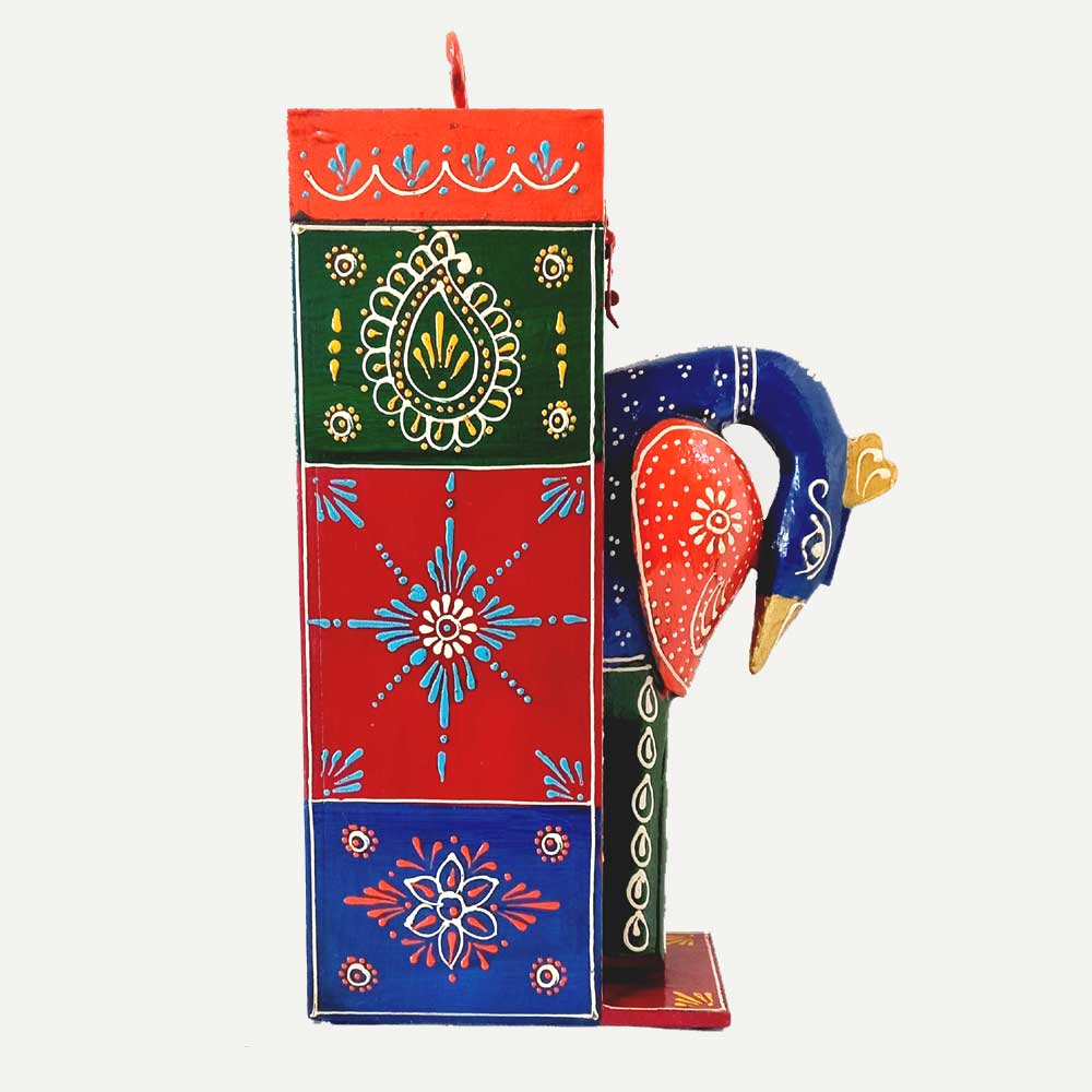A wooden wine box with embossed painting and a peacock design, a beautiful gift.