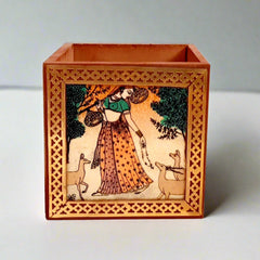 A handmade gemstone pen holder with a pure brass border, a great gift item.