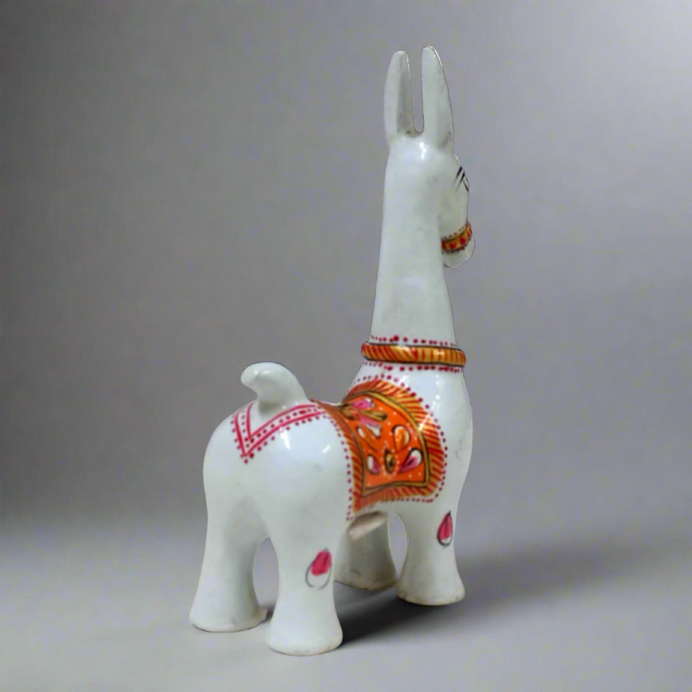A modern-look horse statue with meena painting, perfect for both religious and decoration purposes.