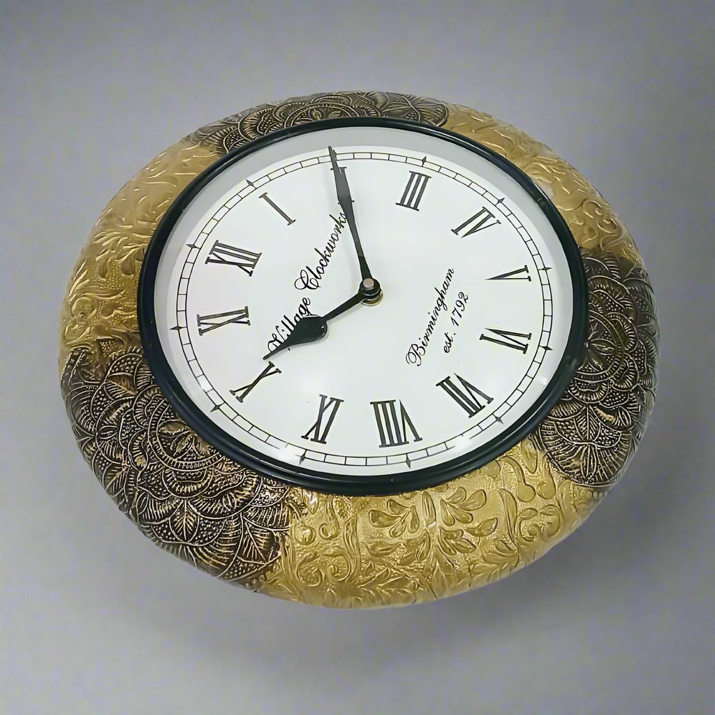 Premium quality wooden wall clock with timeless antique look