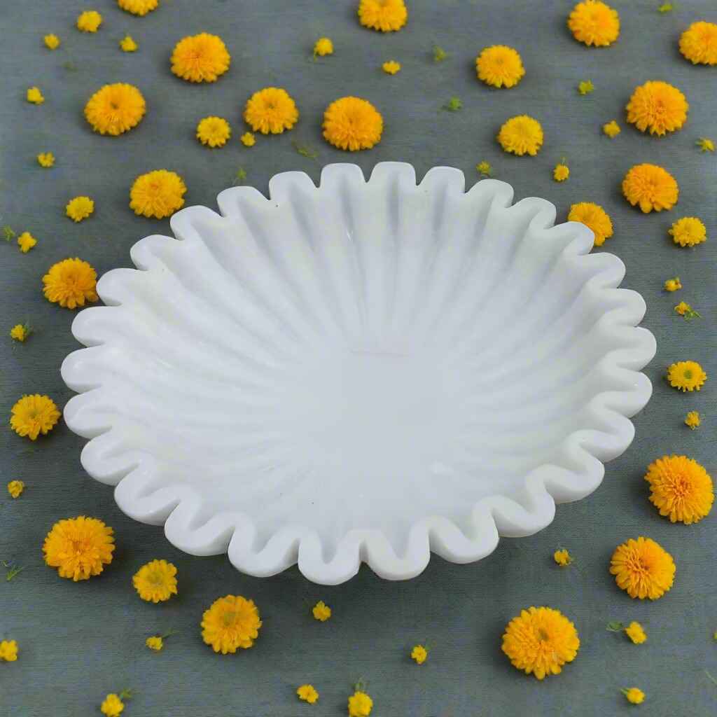 Elegant handcrafted marble urli for Indian home decoration