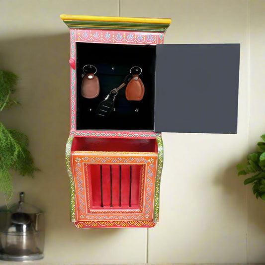 Unique wooden wall-mounted holder for keys and papers, hand-painted Indian handicraft