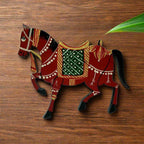 Durable wooden fridge magnet featuring colorful horse artwork