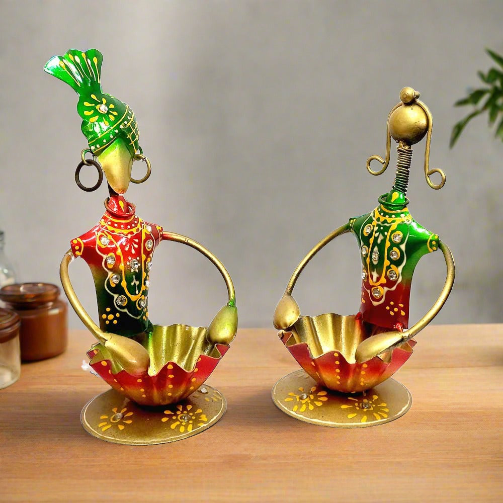 A romantic couple figurine candle holder, a perfect gift for an anniversary or Valentine's Day.