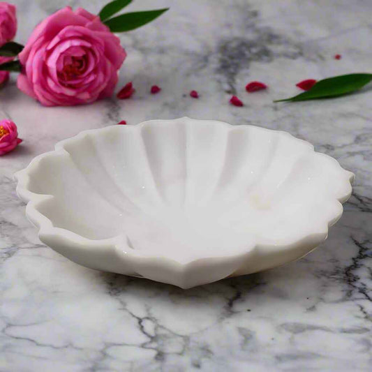 Elegant white marble urli bowl for modern home décor.