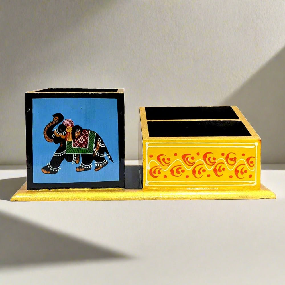 A multi-purpose wooden pen holder and organizer, an ideal gift for office workers and men.