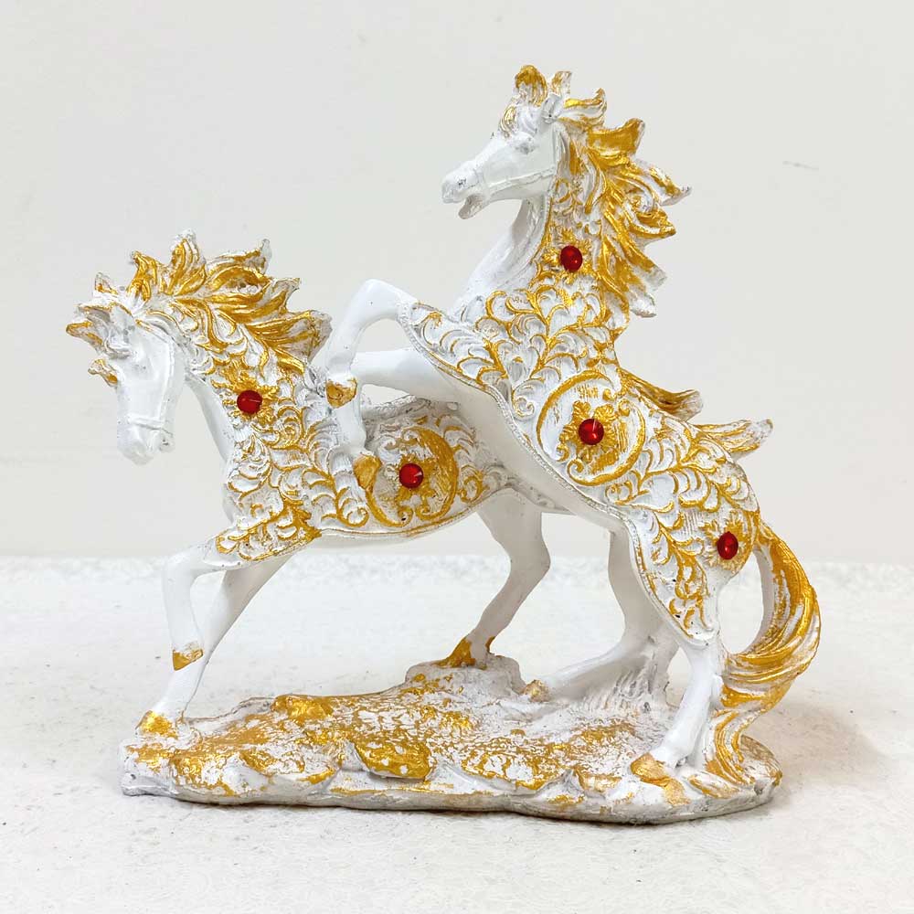 White Horse Idol