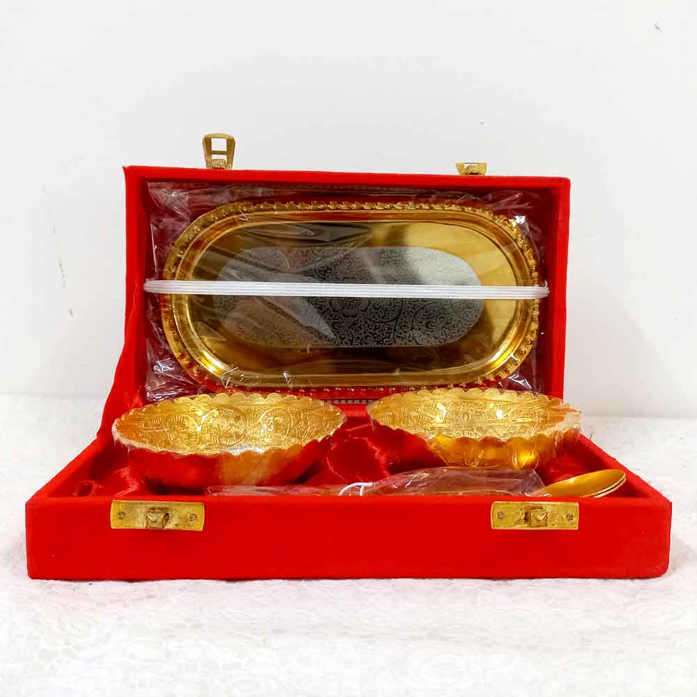 Golden Silver Bowls with Tray