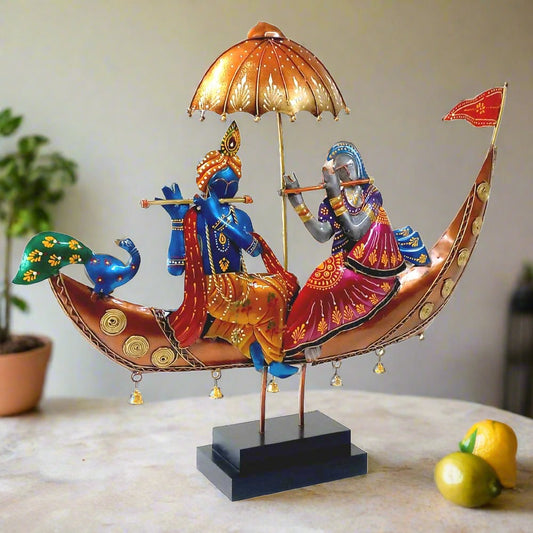 Showpiece of Radha Krishna