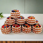 A beautiful and attractive decorative kumkum/sindoor box, a great gift for women during festivals.